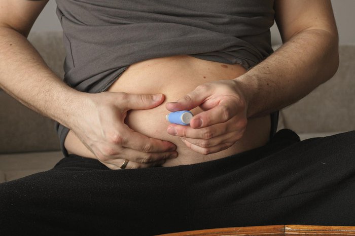 Tratamento com canetas de aplicação subcutânea para obesidade e diabetes tipo 2: