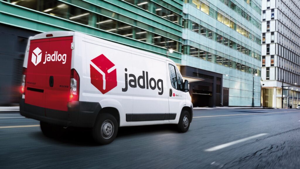 Teca Matriz Jadlog: Conheça a Unidade Principal da Jadlog em Osasco e Como Realizar o Rastreamento de Encomendas"