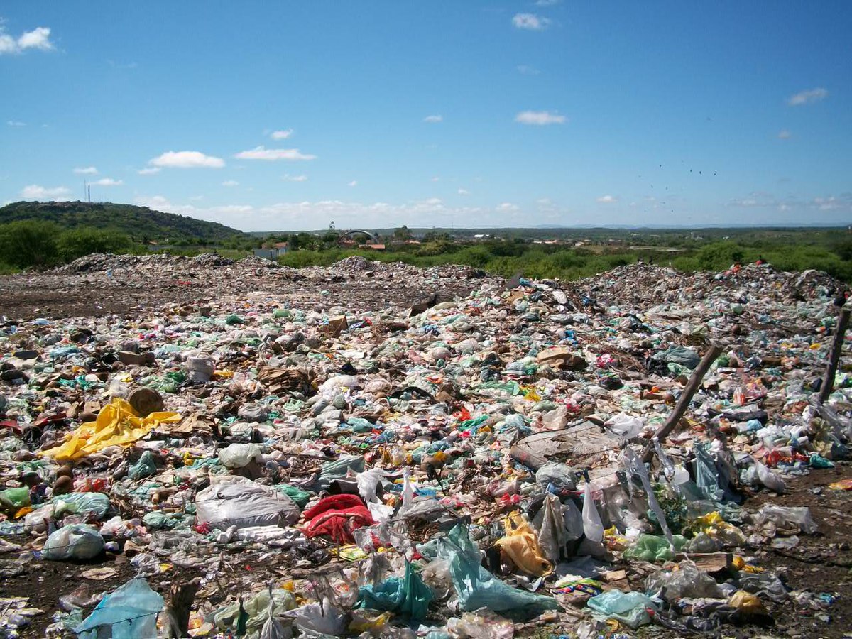 O total de lixo produzido por semana e a parte desse total 